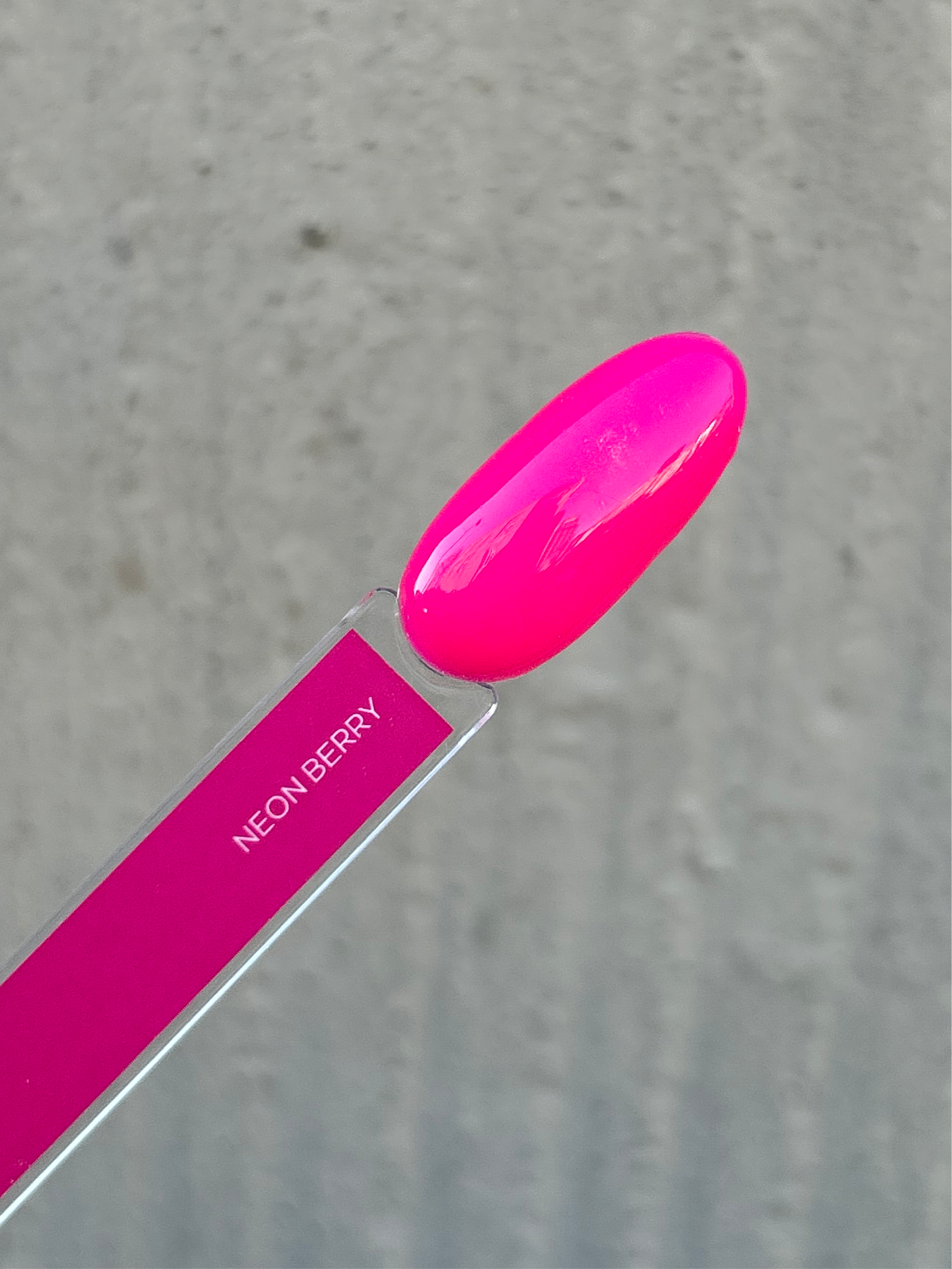 PRO Neon Color Base “Neon Berry”