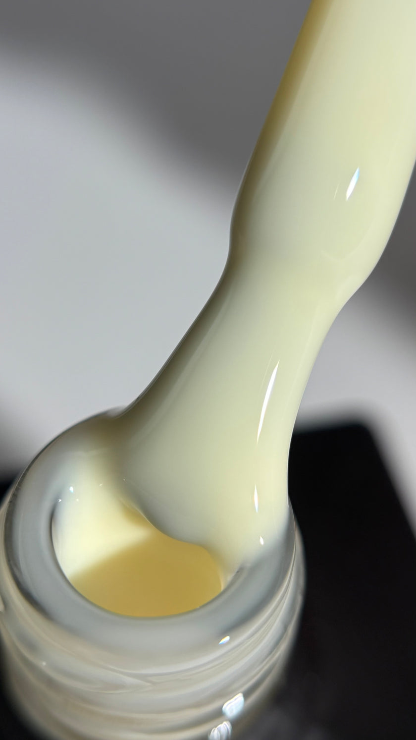 THE COLOR TO BUILD “banana milkshake” 🍌