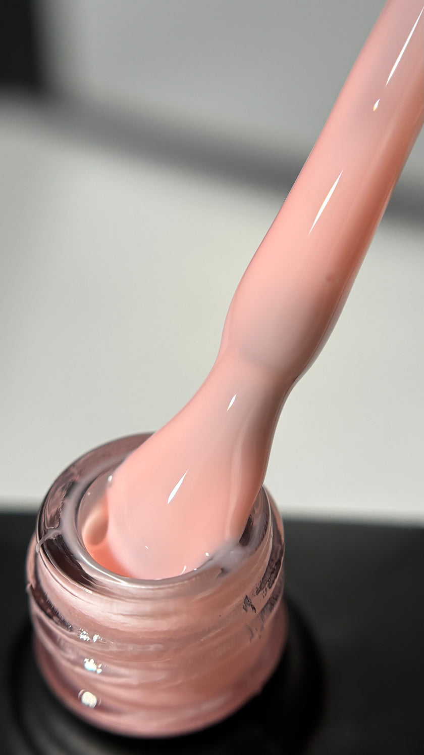 THE COLOR TO BUILD
“pony puff” 🦄