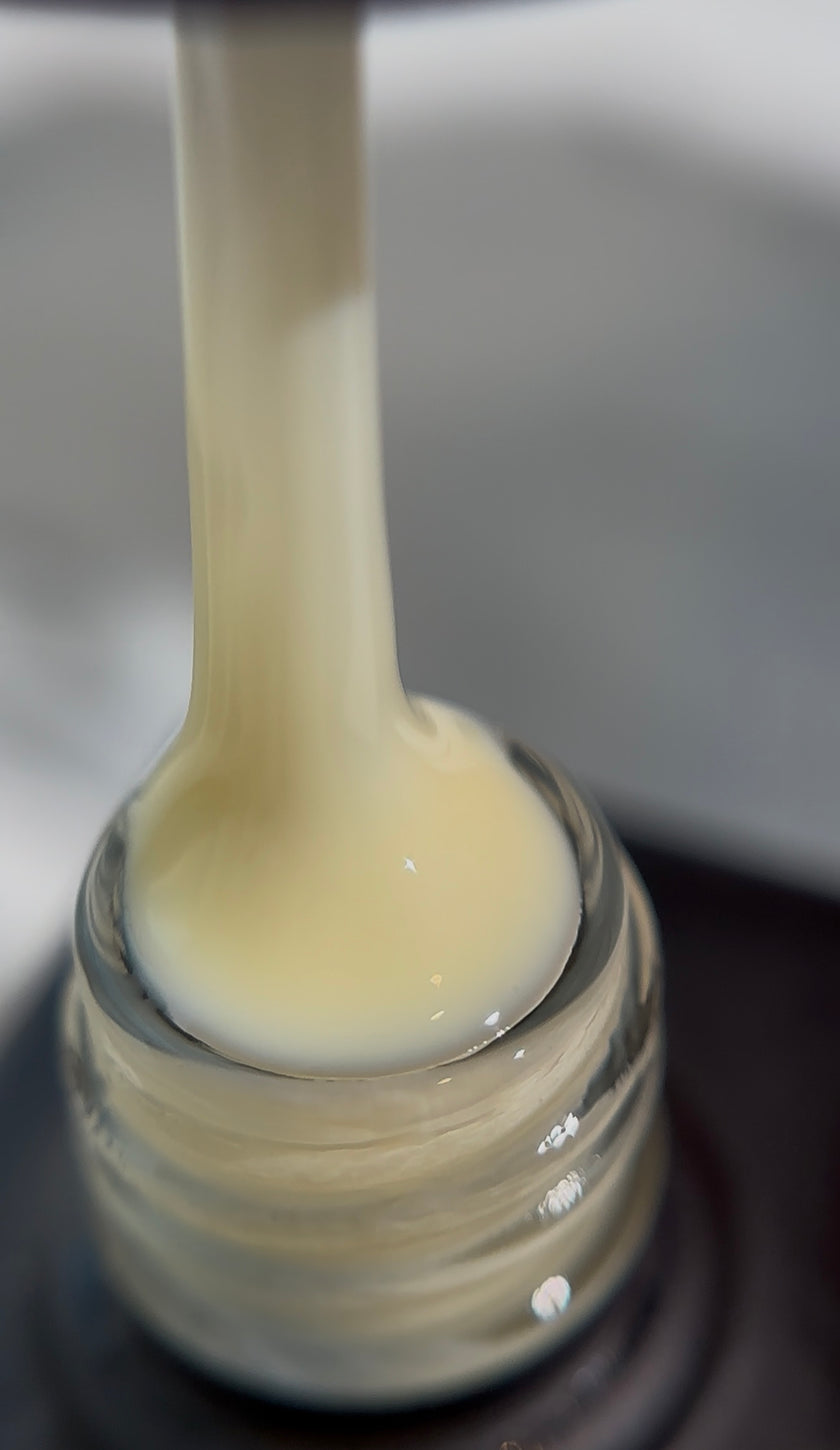 THE COLOR TO BUILD “banana milkshake” 🍌