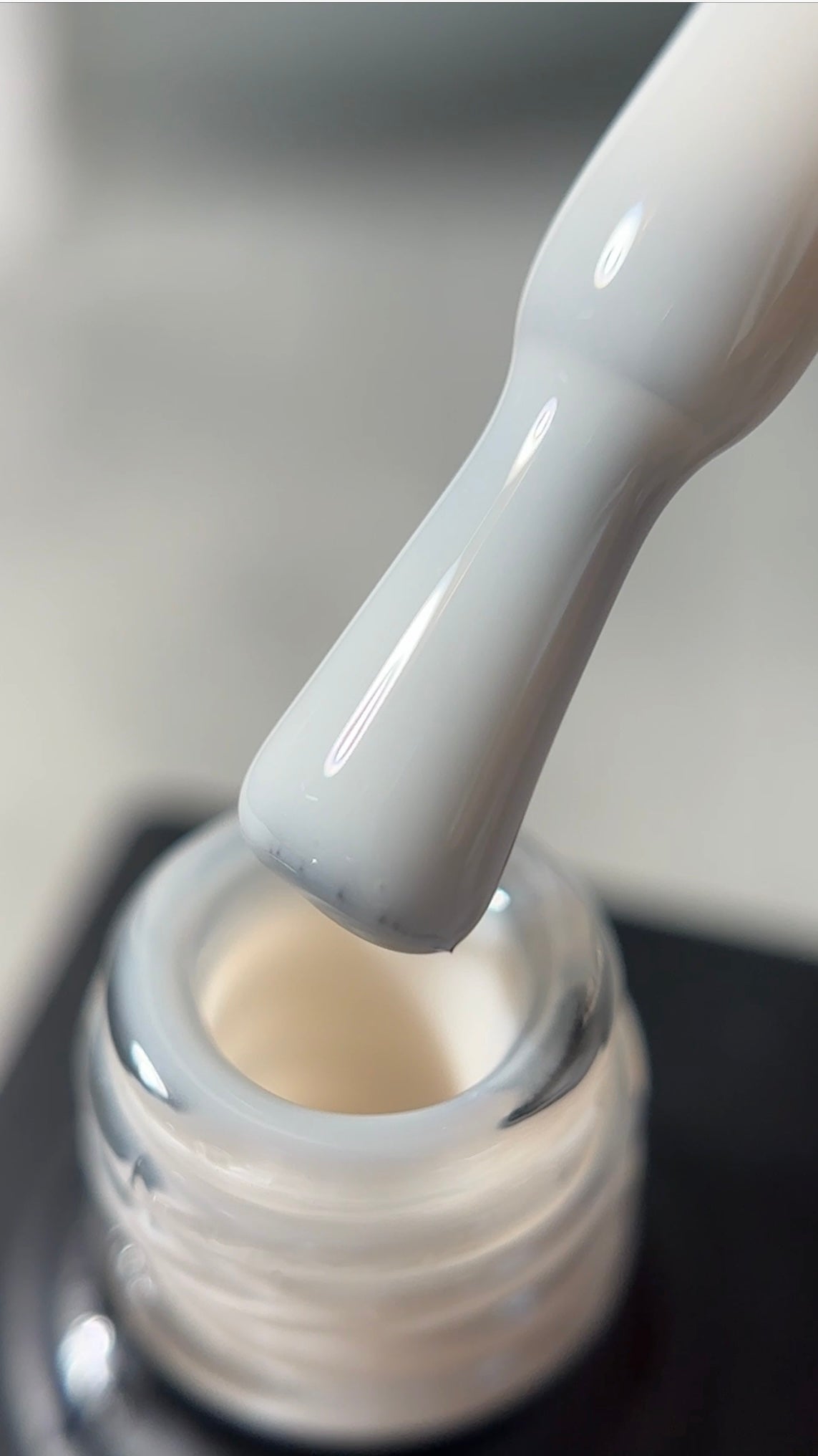 THE COLOR TO BUILD “Ivory”