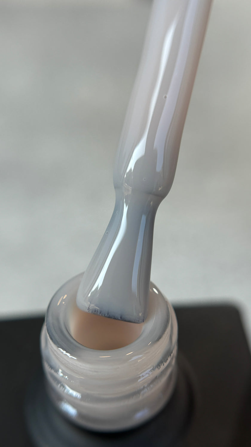 THE COLOR TO BUILD ''Greige''