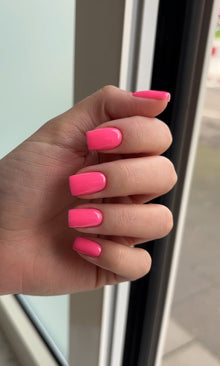 NEON FLAMINGO