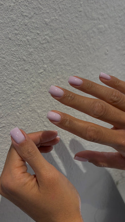 THE COLOR TO BUILD “GIRL’S DREAM”