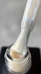 THE COLOR TO BUILD “Ivory”