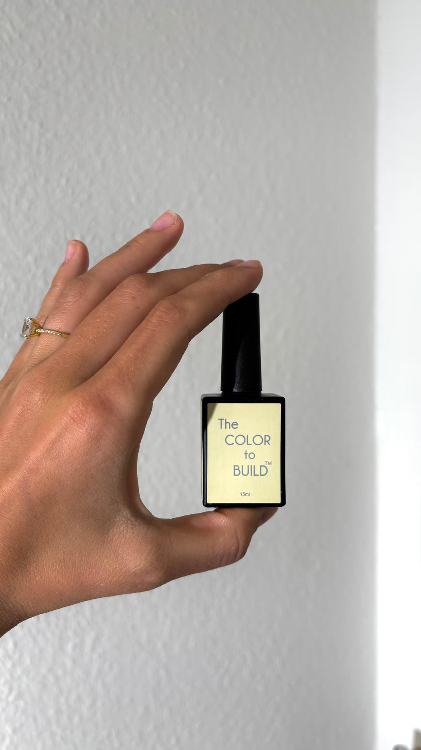 THE COLOR TO BUILD “banana milkshake” 🍌