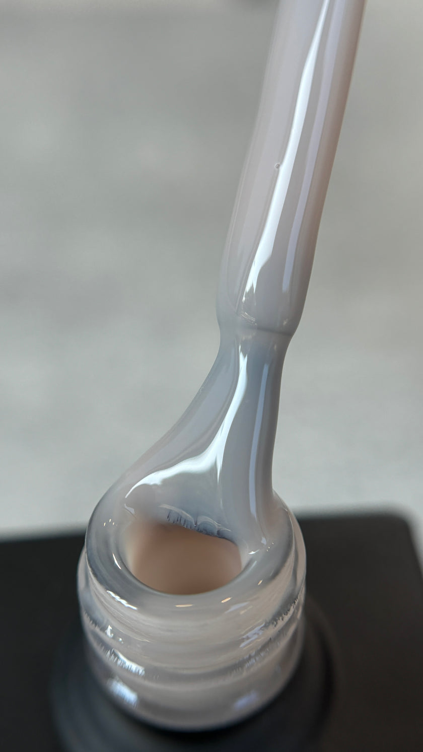 THE COLOR TO BUILD ''Greige''