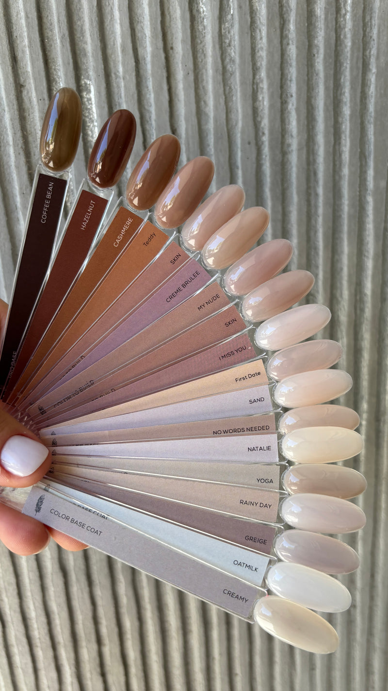 THE COLOR TO BUILD
„First Date “