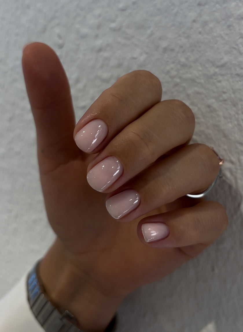 THE COLOR TO BUILD
 ''Powder''