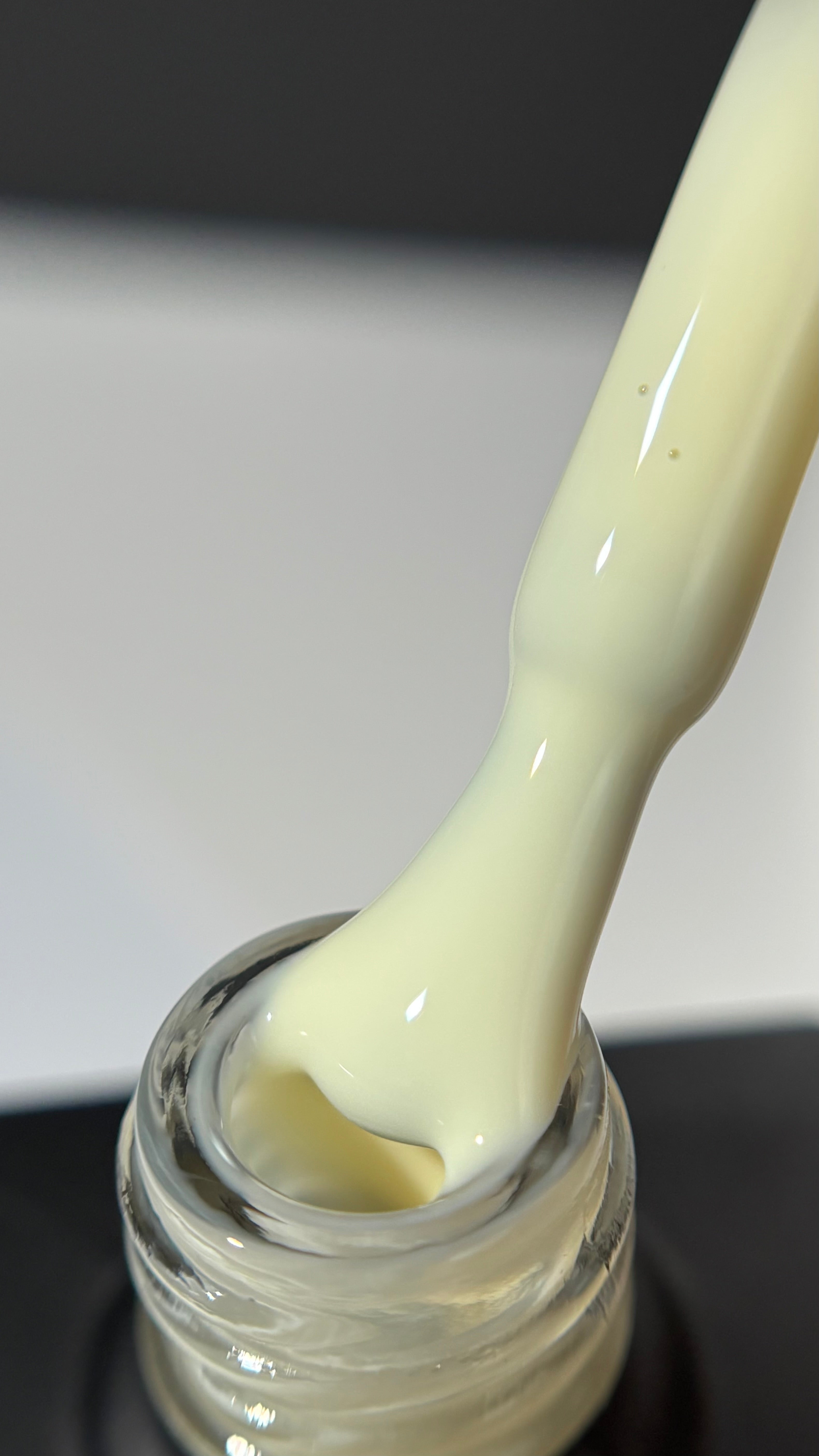 THE COLOR TO BUILD “banana milkshake” 🍌