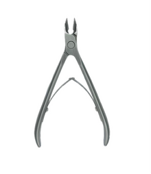 Unsere professionelle Nagelhautzange aus hochwertigem Edelstahl ist ein unverzichtbares Werkzeug für präzise Maniküre-Arbeiten. Die ultrascharfen, handgeschliffenen Klingen ermöglichen das mühelose Entfernen überschüssiger Nagelhaut, ohne die umliegende Haut zu beschädigen. Dank des ergonomischen Designs liegt die Zange perfekt in der Hand und sorgt für komfortables, kontrolliertes Arbeiten. Langlebig, leicht zu reinigen und ideal für den täglichen Einsatz im Nagelstudio!